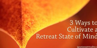 3 ways to cultivate a retreat state of mind - text on autumn leaves