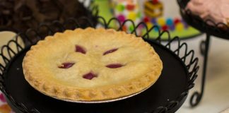 pie on serving platter