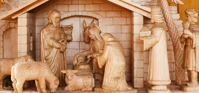 magi at the manger