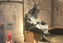 statue of Ignatius as a beggar by the sculptor Lau Feliu - Church of Santa Maria del Mar in Barcelona - image courtesy of Marina McCoy