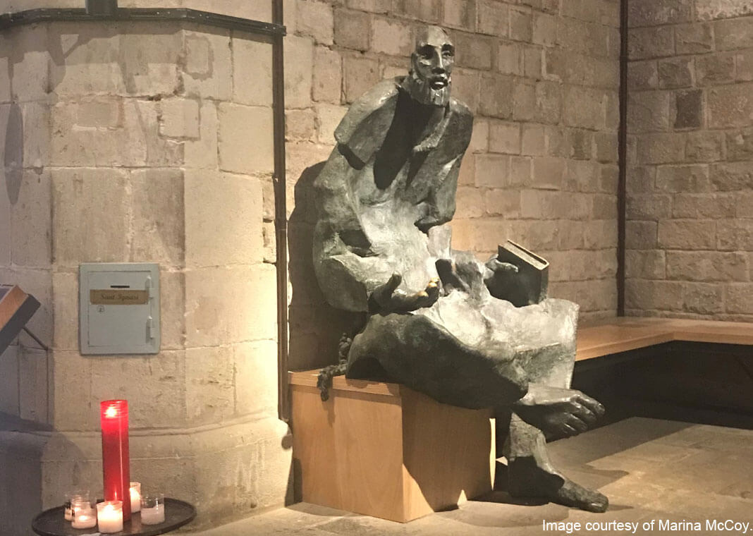 statue of Ignatius as a beggar by the sculptor Lau Feliu - Church of Santa Maria del Mar in Barcelona - image courtesy of Marina McCoy