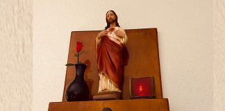 Sacred Heart statue - image courtesy of Loretta Pehanich