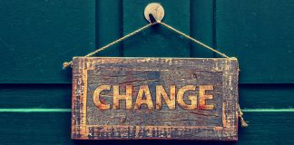 change sign - image by Gerd Altmann from Pixabay