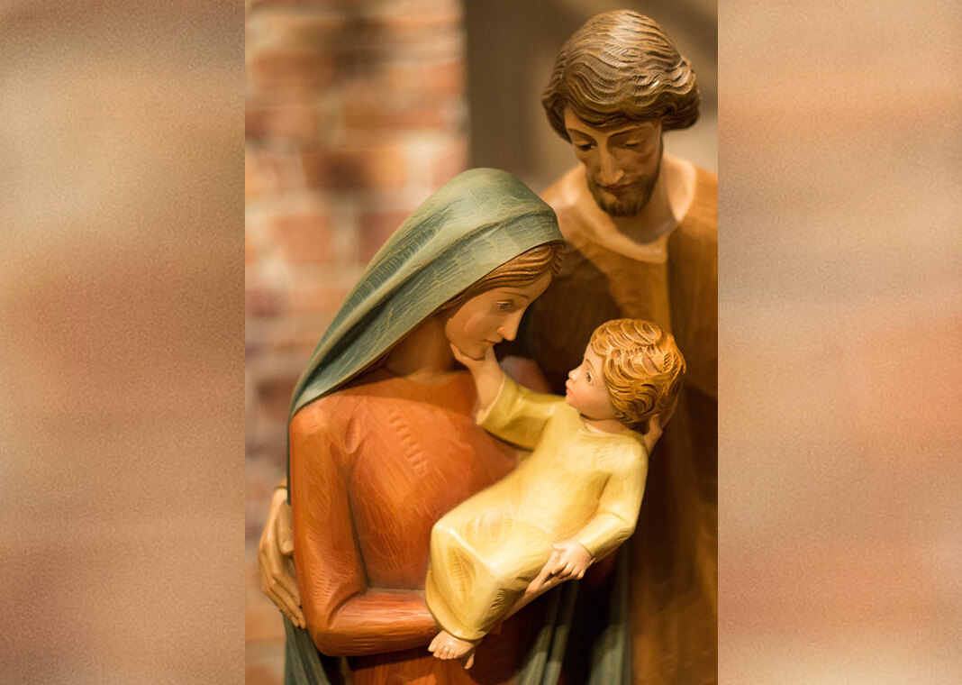 Joseph, Mary, and Baby Jesus - image by Dr. Nick Stafford from Pixabay