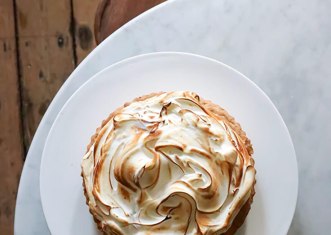 meringue pie - photo by Geraud pfeiffer from Pexels