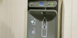 refillable water bottle station - image (cropped) by Tom Blackburn, Friends of Mason Neck State Park, Virginia State Parks under CC BY 2.0