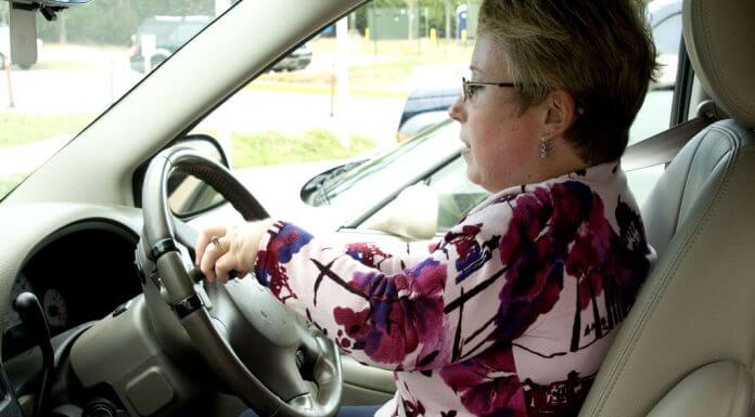 woman driving - photo by Amanda Mills, USCDCP on Pixnio