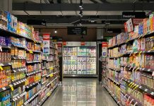grocery store aisle - photo by Franki Chamaki on Unsplash